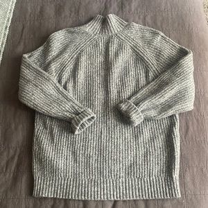 Oversized Mockneck Sweater